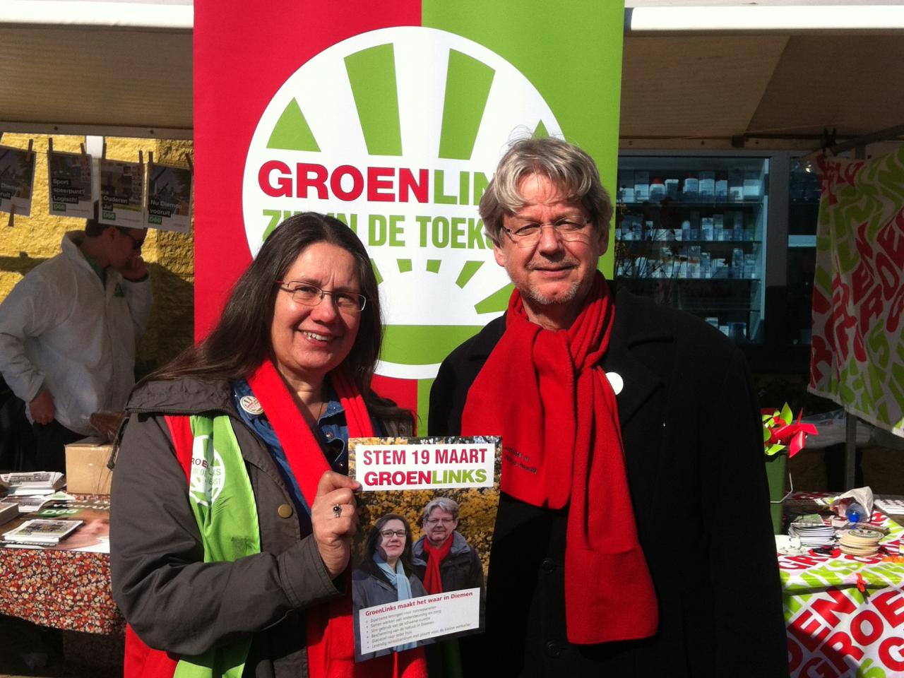 Gepke Uiterdijk en Ruud Grondel tijdens verkiezingscampagne 2014